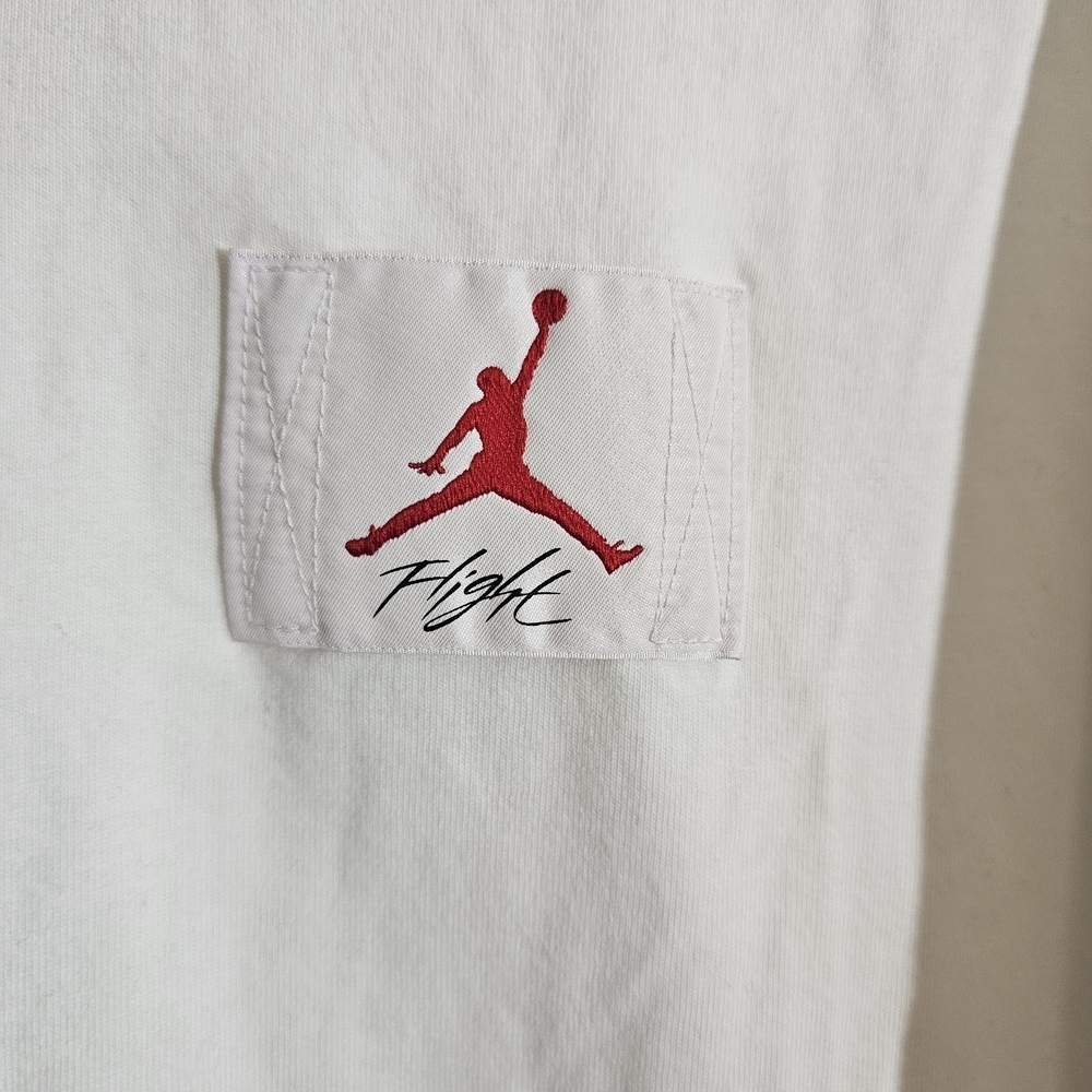 Air Jordan White Boxy T-Shirt with Red Logo - Picture 2 of 4